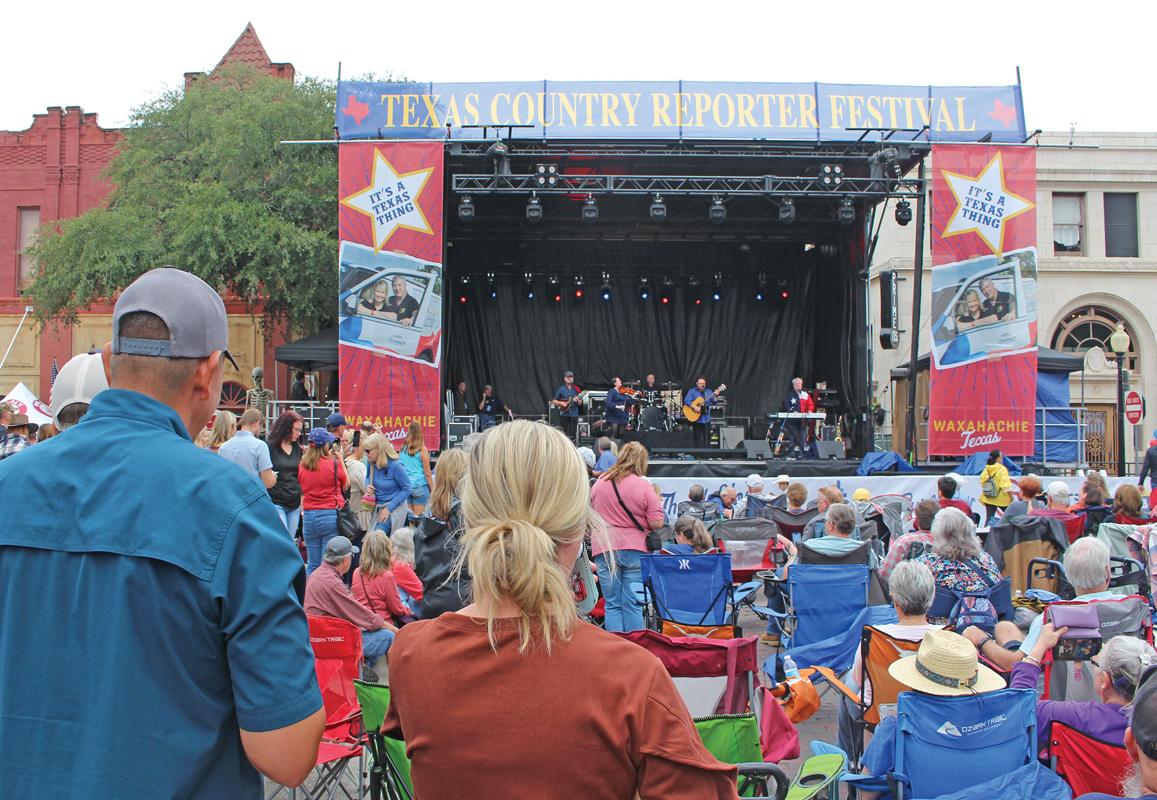 2023 TEXAS COUNTRY REPORTER FESTIVAL (photos by Michael Seiber) Ellis