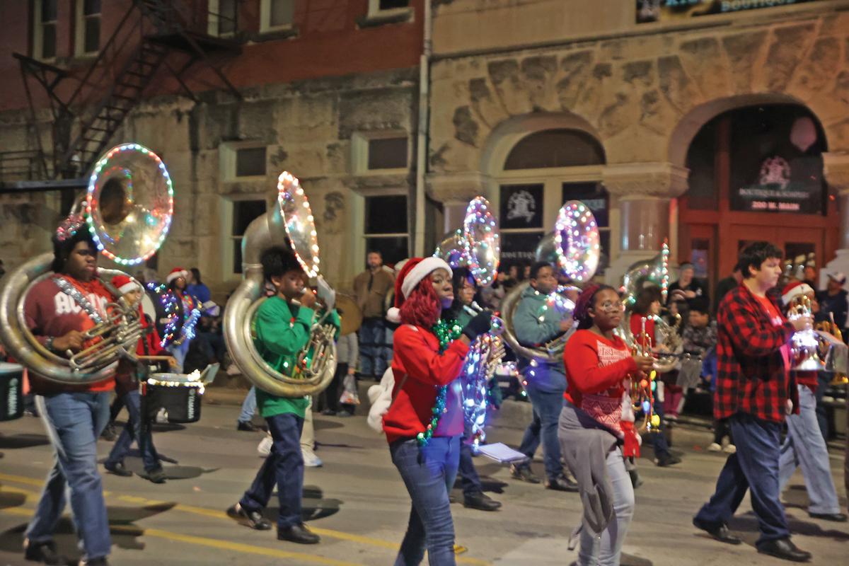 2023 WAXAHACHIE CHRISTMAS PARADE AND TREE LIGHTING (photos by Mike